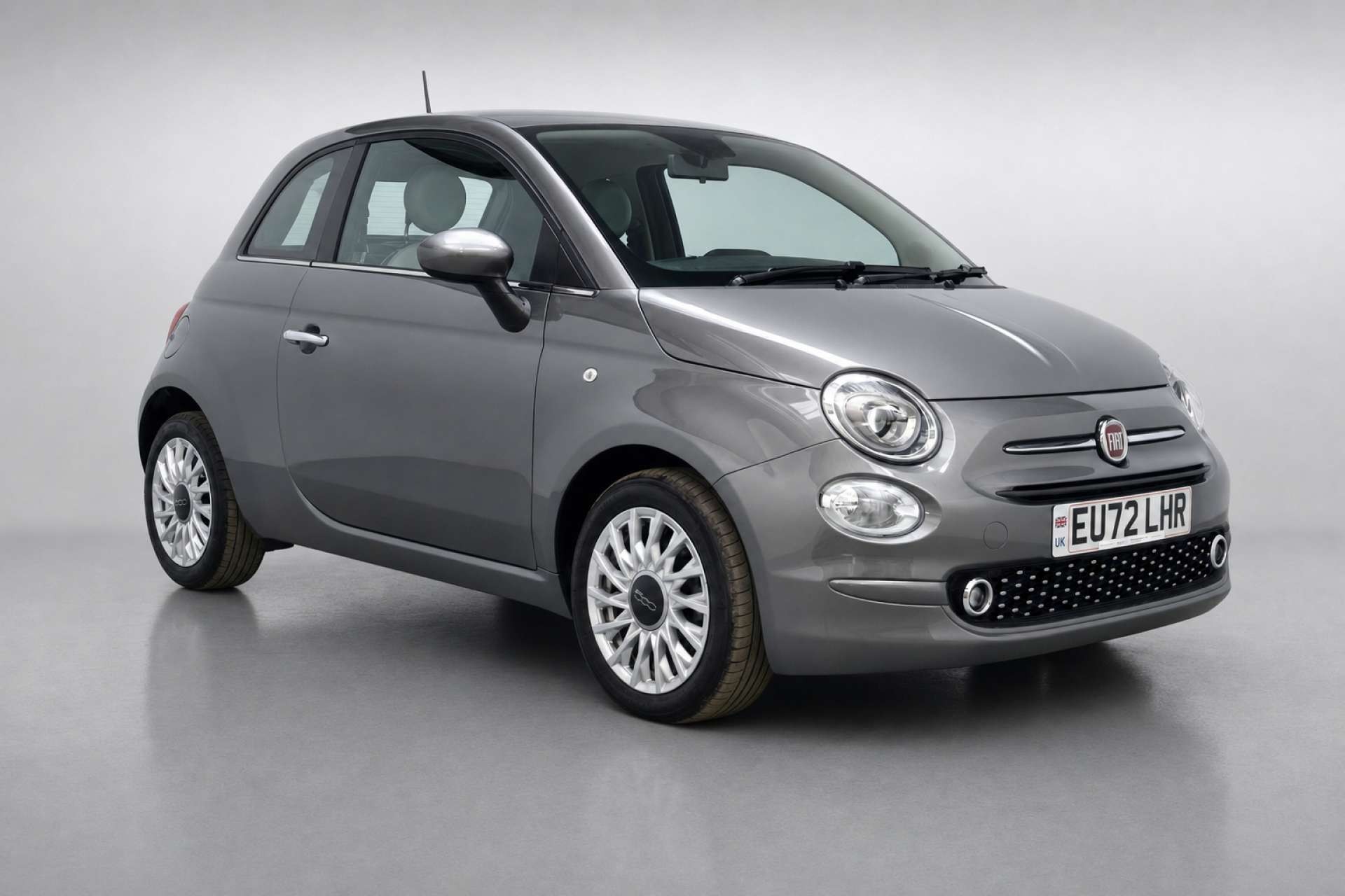 2022 Fiat 500 1.0 MHEV Dolcevita Hatchback 3dr Petrol Manual Euro 6 (s/s) (70 bhp) for sale at LMC Cars