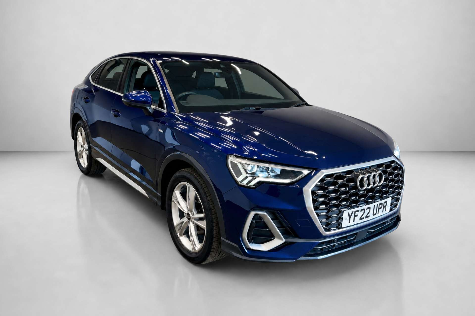 2022 Audi Q3 1.5 TFSI CoD 35 S line Sportback 5dr Petrol S Tronic Euro 6 (s/s) (150 ps) for sale at LMC Cars