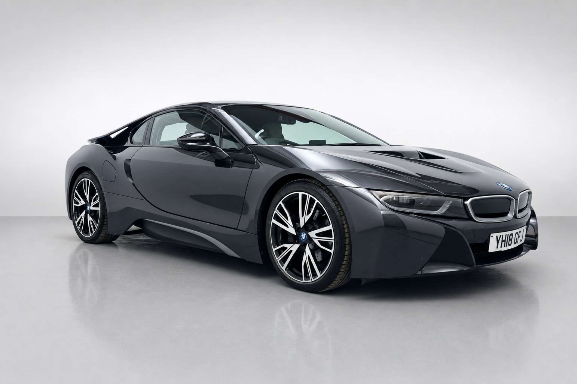 2018 BMW i8 1.5 7.1kWh Coupe 2dr Petrol Plug-in Hybrid Auto 4WD Euro 6 (s/s) (362 ps) for sale at LMC Cars