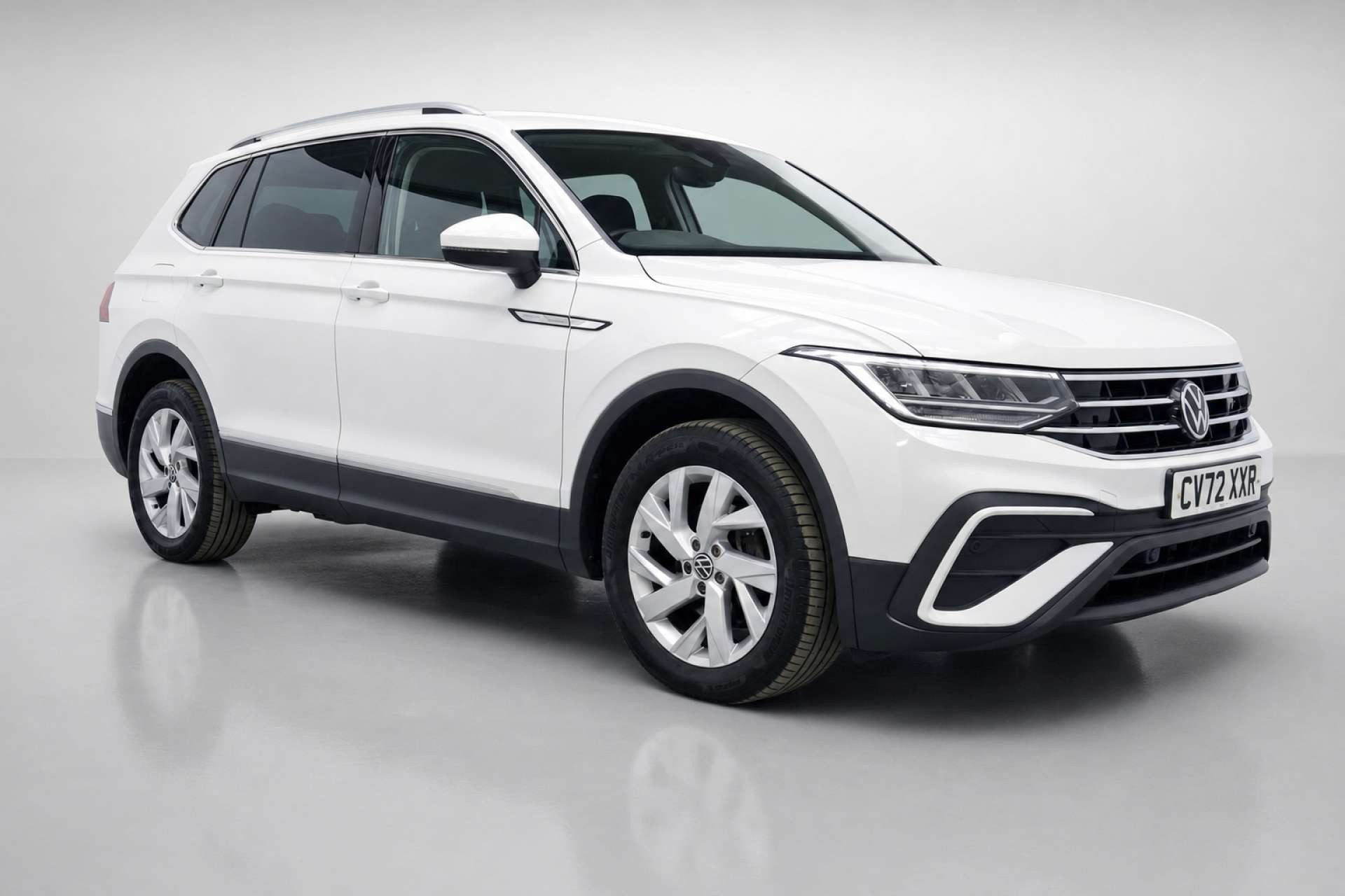2023 Volkswagen Tiguan Allspace 1.5 TSI Life SUV 5dr Petrol Manual Euro 6 (s/s) (150 ps) for sale at LMC Cars