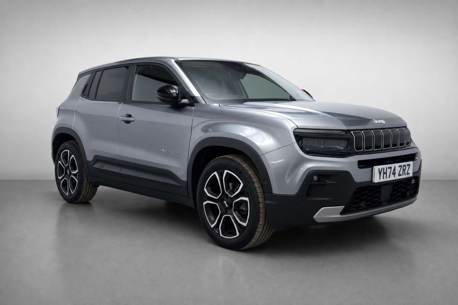 2024 Jeep Avenger 54kWh Summit SUV 5dr Electric Auto (156 ps) for sale at LMC Cars
