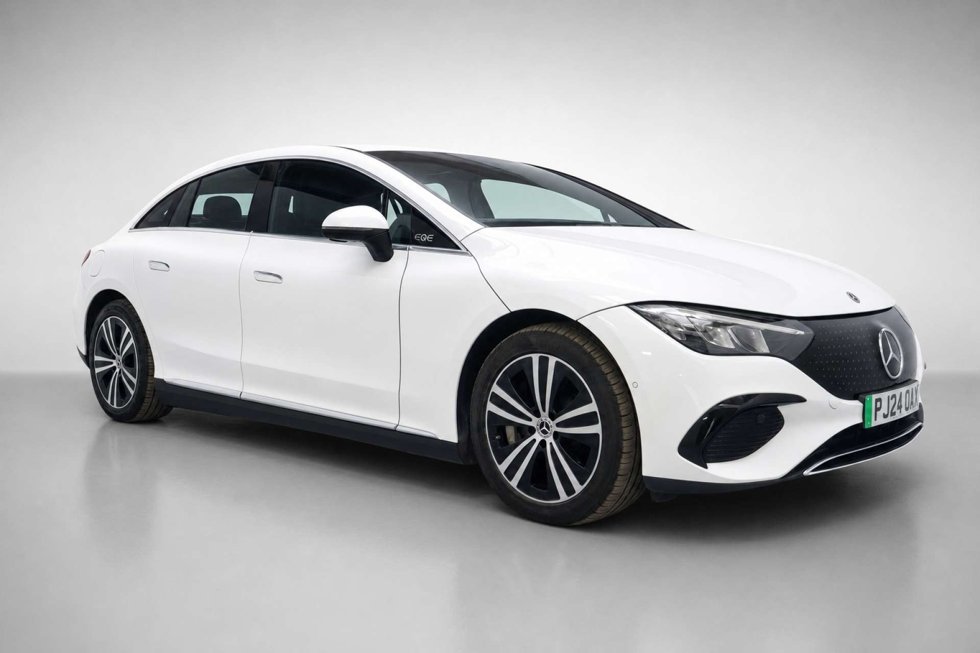 2024 Mercedes-Benz EQE EQE 300 89kWh Sport Edition Saloon 4dr Electric Auto (245 ps) for sale at LMC Cars