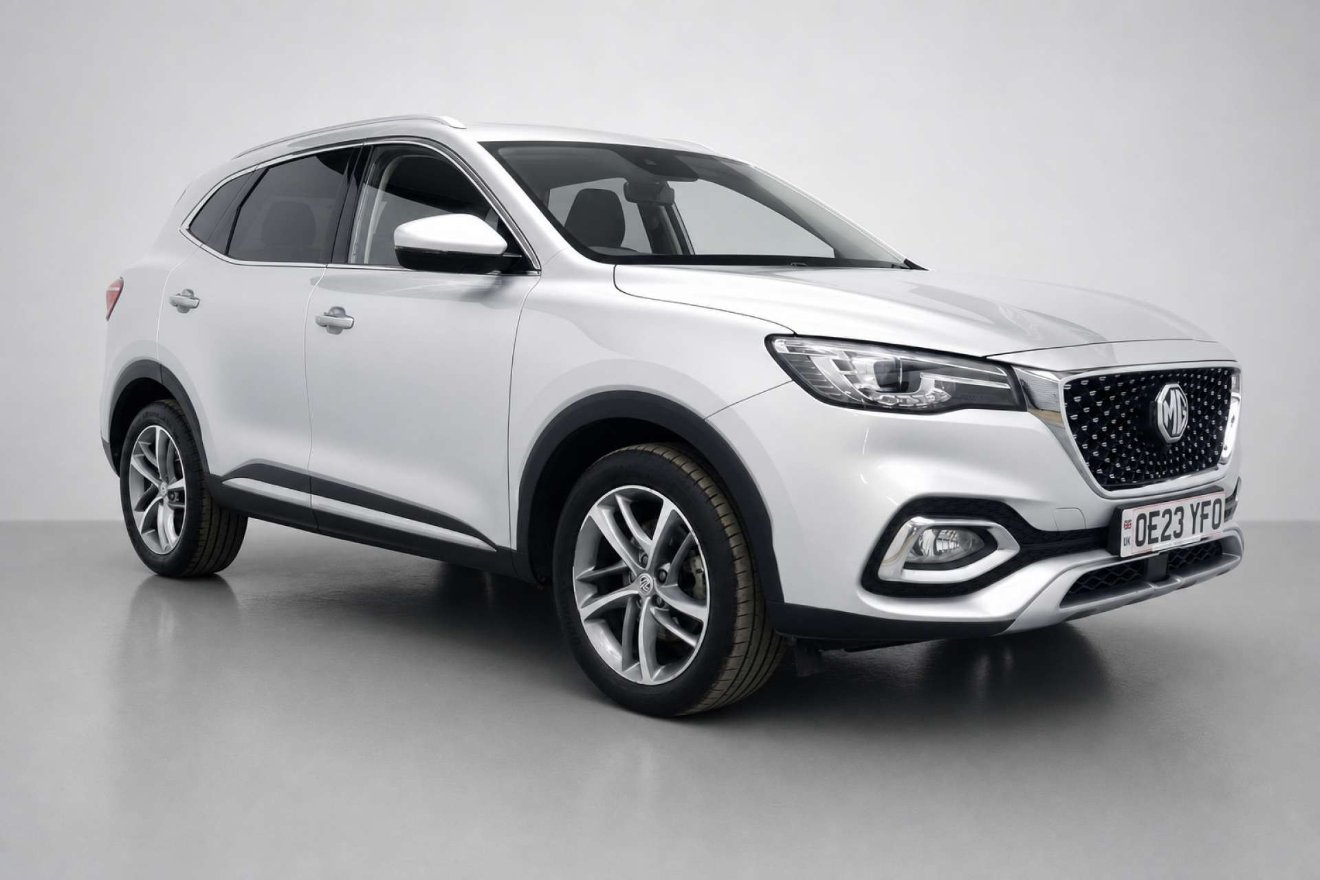 2023 MG MG HS 1.5 T-GDI Exclusive SUV 5dr Petrol DCT Euro 6 (s/s) (162 ps) for sale at LMC Cars