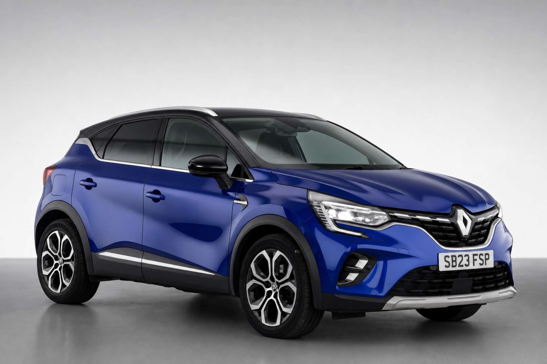 2023 Renault Captur 1.6 E-TECH techno SUV 5dr Petrol Hybrid Auto Euro 6 (s/s) (145 ps) for sale at LMC Cars
