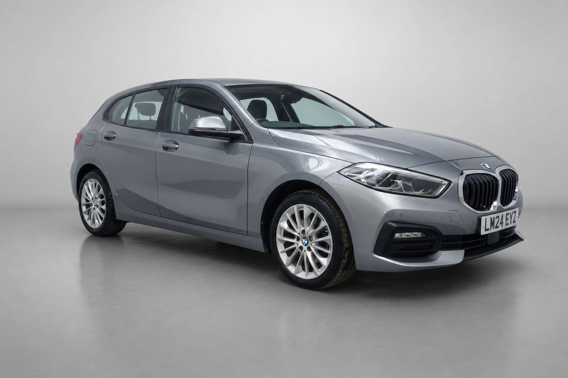 2024 BMW 1 Series 1.5 118i SE (LCP) Hatchback 5dr Petrol DCT Euro 6 (s/s) (136 ps) for sale at LMC Cars