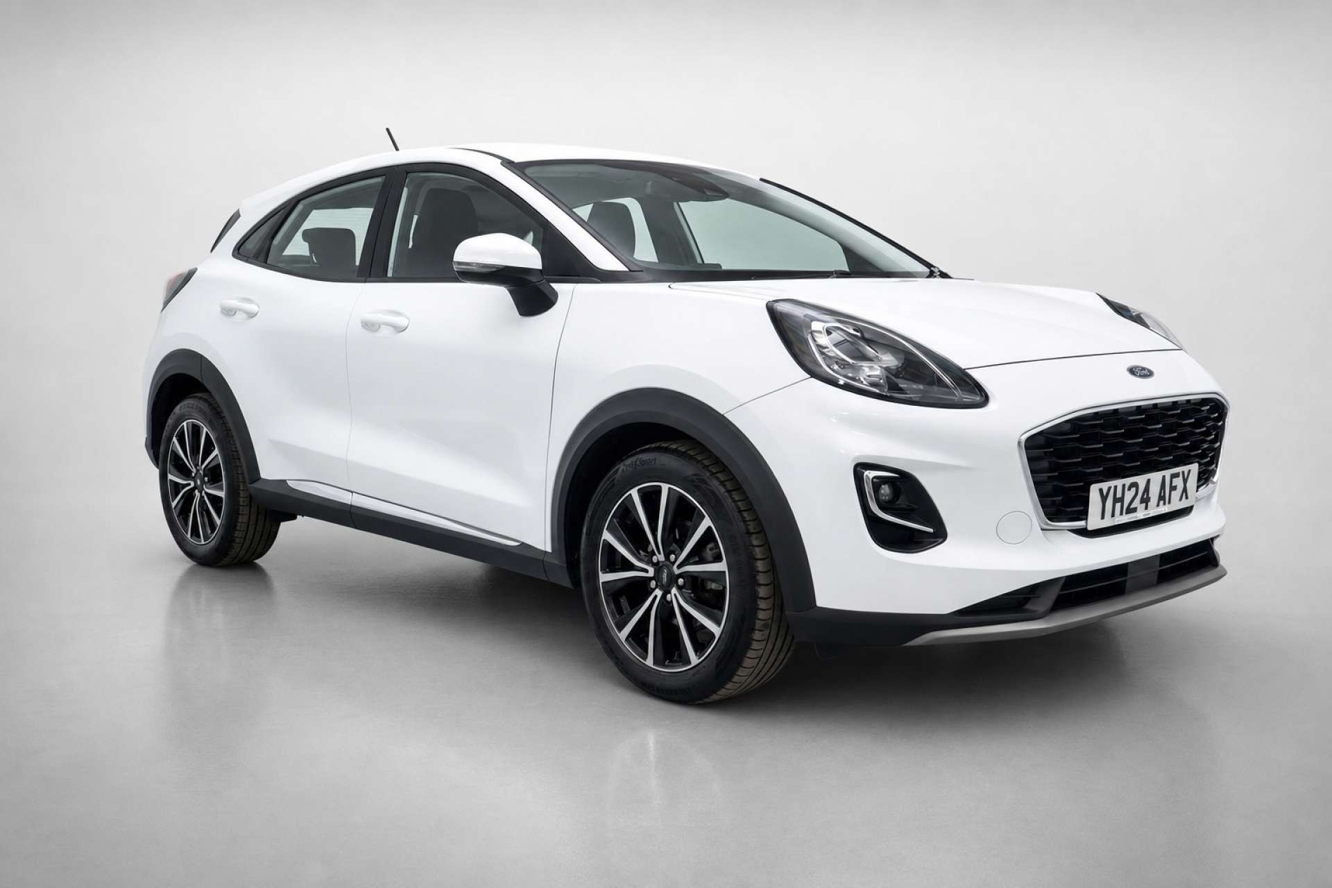 2024 Ford Puma 1.0T EcoBoost MHEV Titanium SUV 5dr Petrol Hybrid DCT Euro 6 (s/s) (125 ps) for sale at LMC Cars