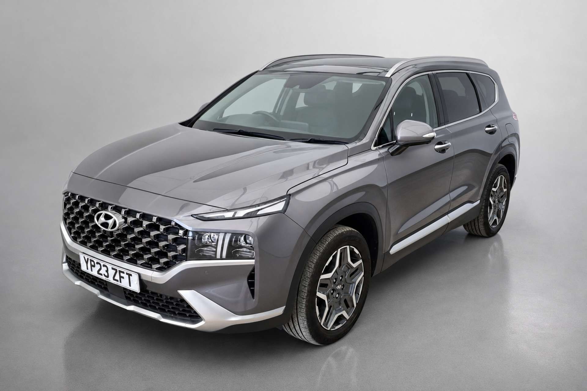 2023 Hyundai Santa FE 1.6 T-GDi 13.8kWh Ultimate SUV 5dr Petrol Plug-in Hybrid Auto 4WD Euro 6 (s/s) (265 ps) for sale at LMC Cars