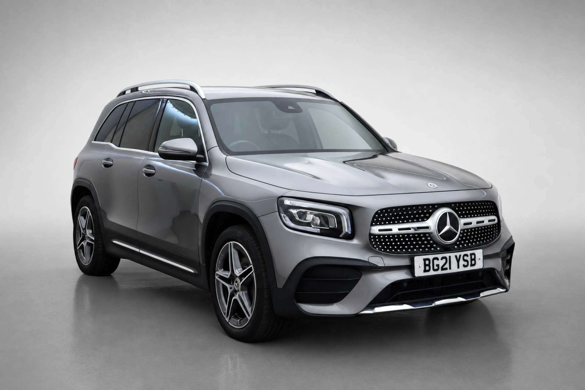 2021 Mercedes-Benz GLB 1.3 GLB200 AMG Line SUV 5dr Petrol 7G-DCT Euro 6 (s/s) (163 ps) for sale at LMC Cars