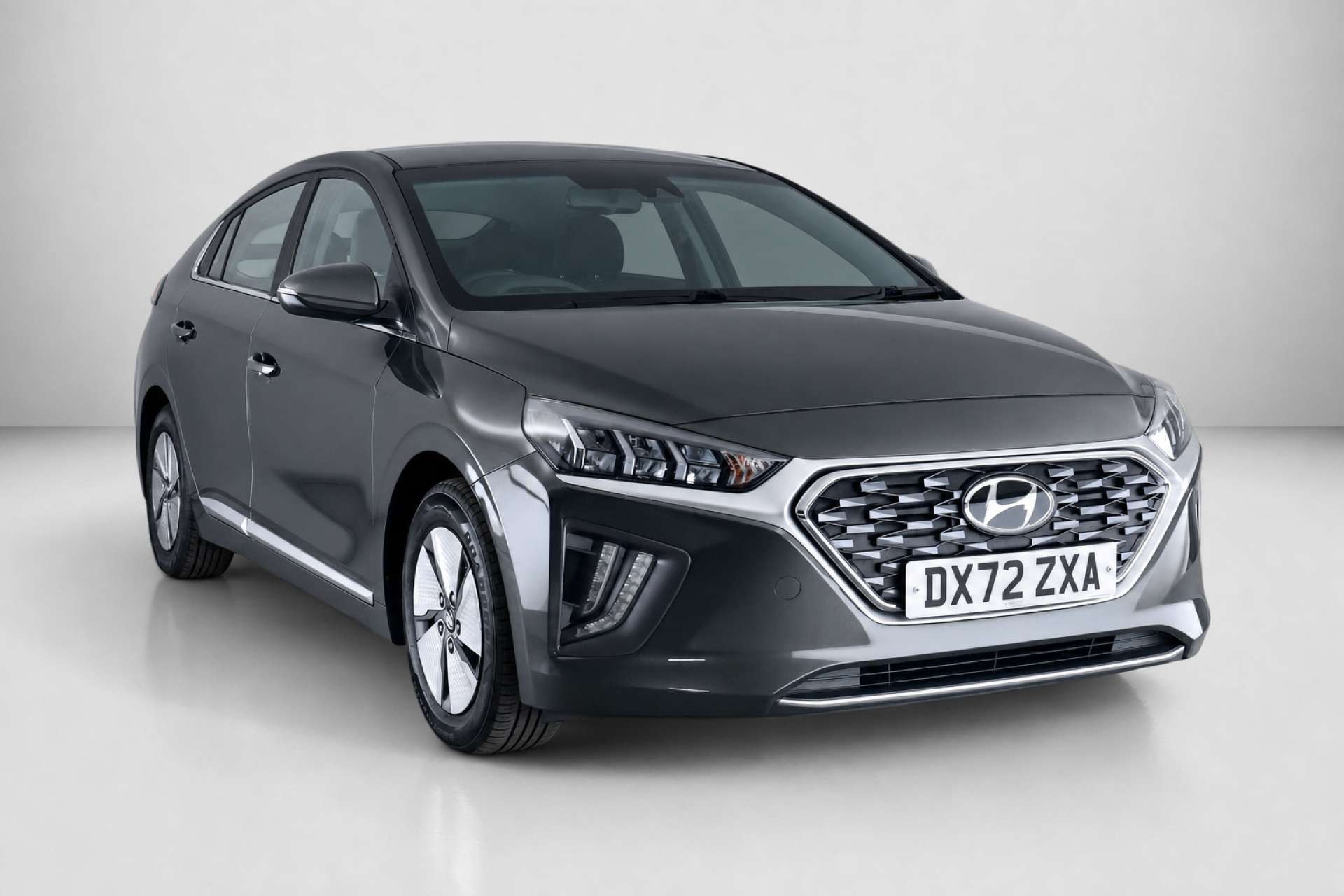 2022 Hyundai Ioniq 1.6 h-GDi Premium Hatchback 5dr Petrol Hybrid DCT Euro 6 (s/s) (141 ps) for sale at LMC Cars