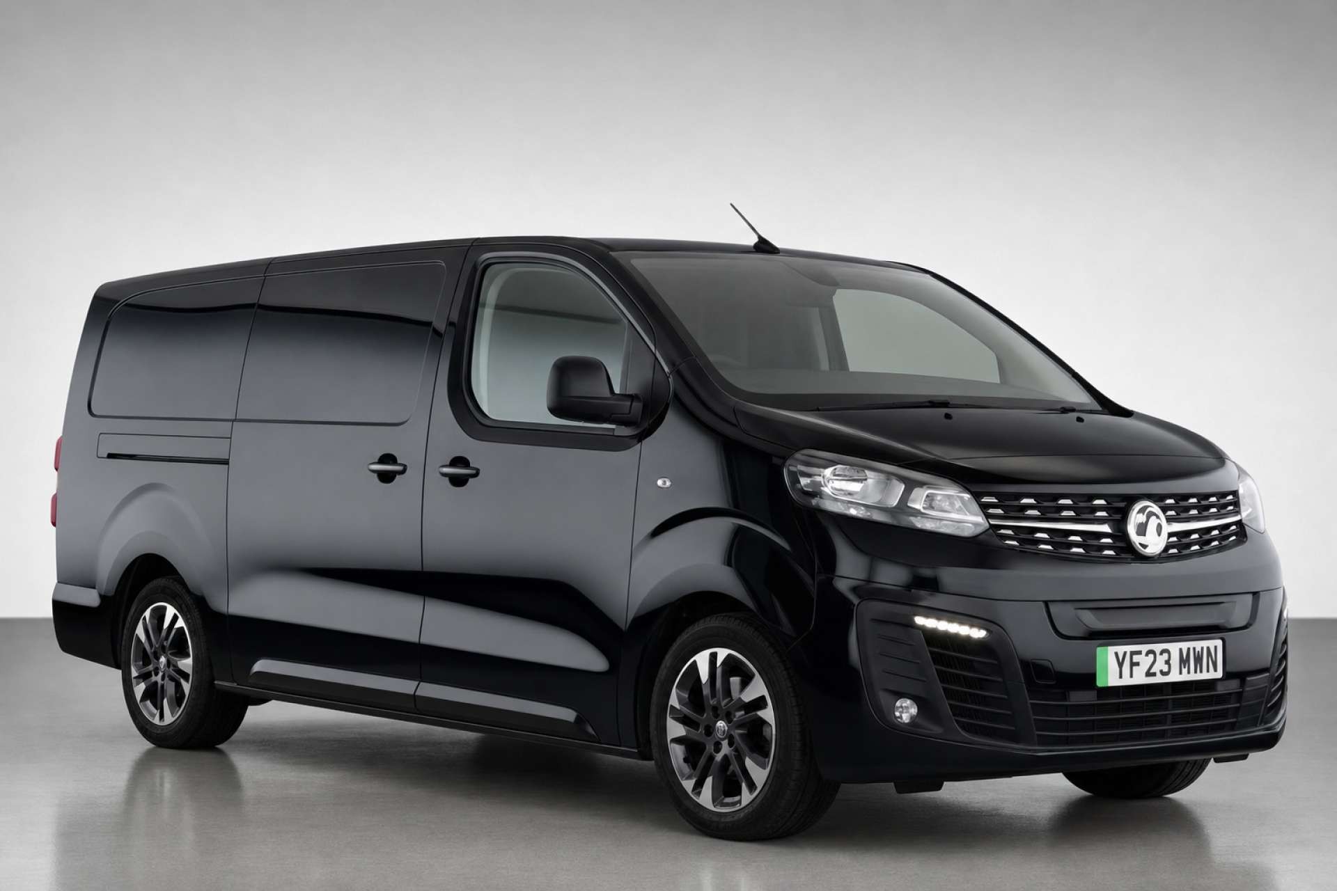 2023 Vauxhall Vivaro Life Electric 50kWh Ultimate MPV 5dr Electric Auto LWB (8 Seat, 11kW Charger) (136 ps) for sale at LMC Cars